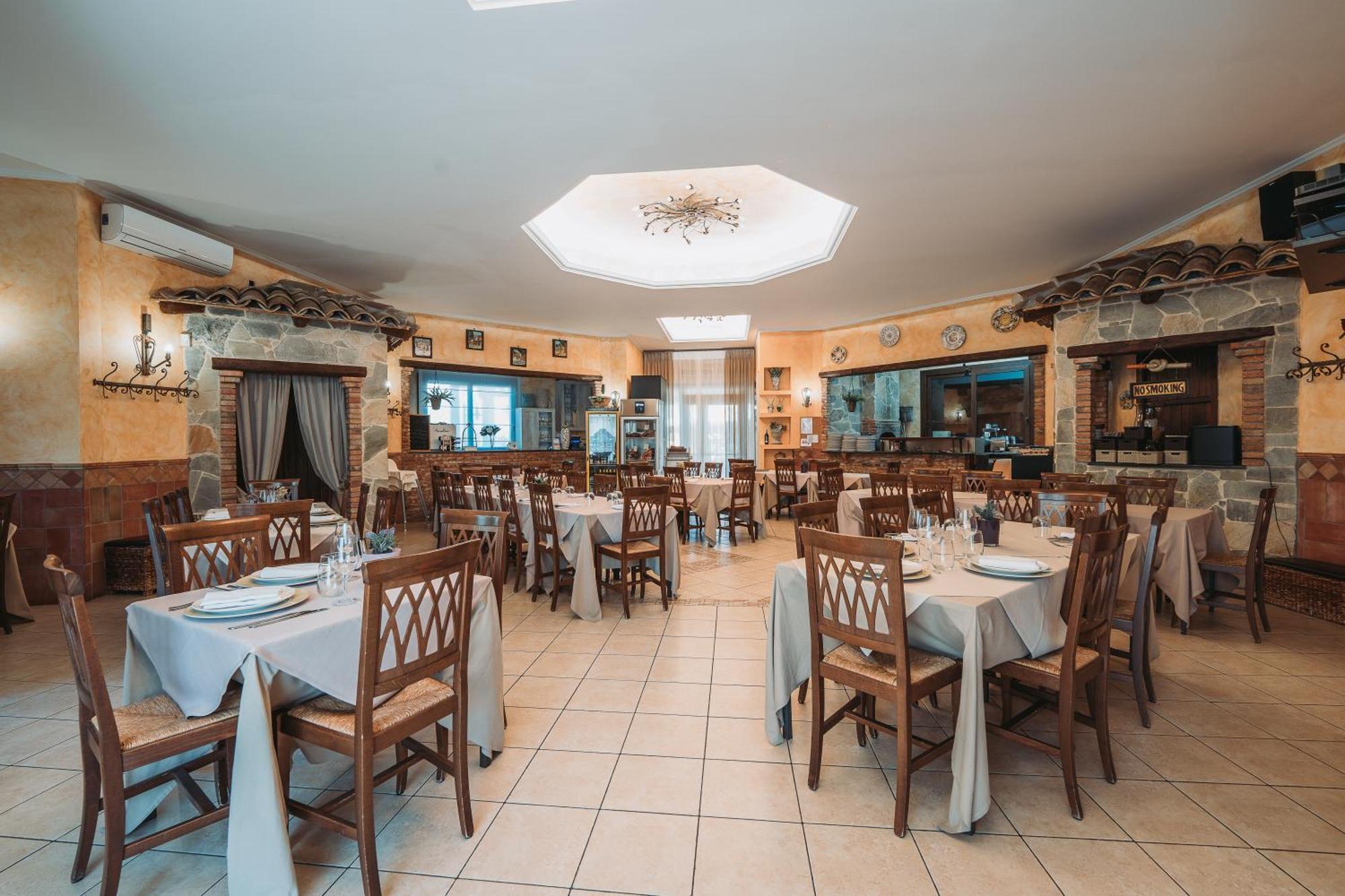 La Dolce Vita Regalbuto Bagian luar foto